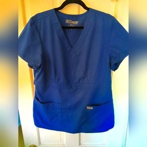 Womens scrub top XL